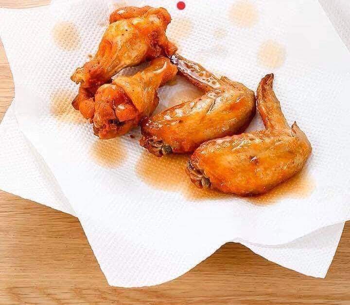 GIẤY NHÀ BẾP ĐA NĂNG JA 3 LỚP - Mỗi bịch 4 cuộn