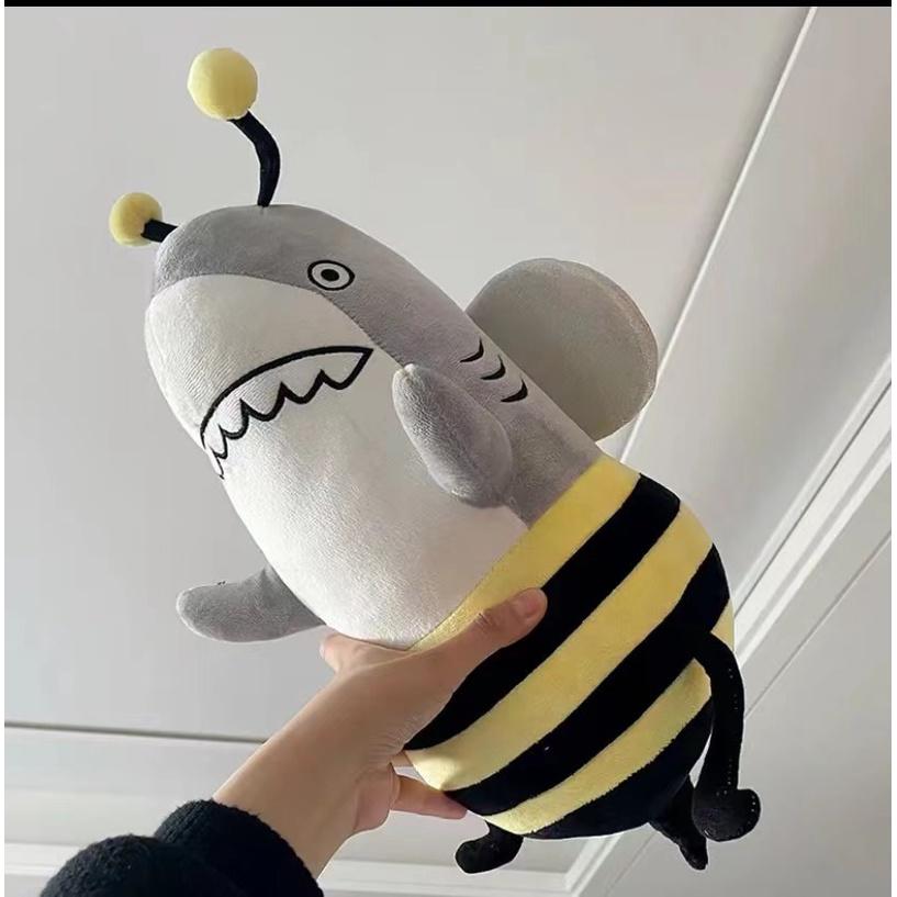 Gấu bông cá mập ong có cánh Shark and Bee kích thước 35/65cm NEOCI