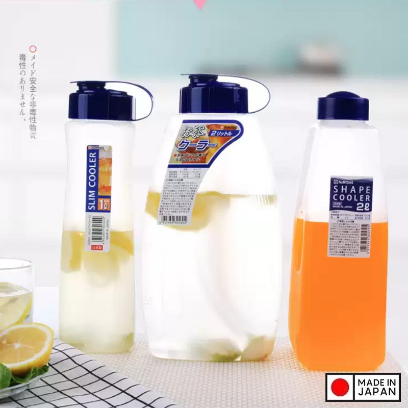 BÌNH NƯỚC 2 LÍT - HÀNG NỘI ĐỊA NHẬT , có thể dùng đựng nước trữ ở ngăn mát tủ lạnh, mang đi làm,.