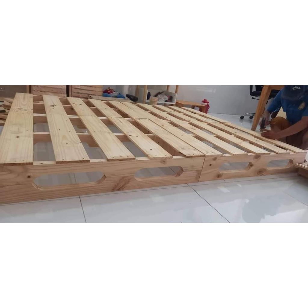 GIƯỜNG PALLET CHÂN CAO 20CM CÓ ĐẦU GIƯỜNG GIÁ RẺ