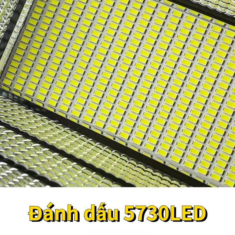 Đèn pha năng lượng mặt trời 500w, 300w, 200w, 100w,  IP67 - Tấm pin rời dây nối 5m và kèm remote điều khiển