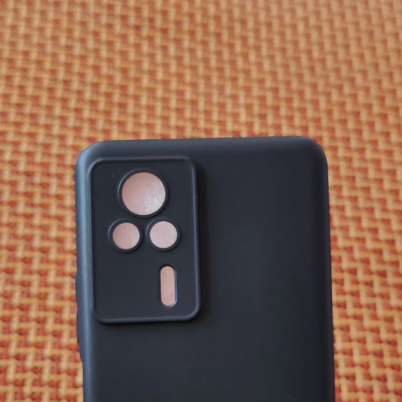 Ốp lưng dẻo đen Xiaomi Redmi K60, K60 Pro, K60E đen , khoét mắt bảo vệ Camera