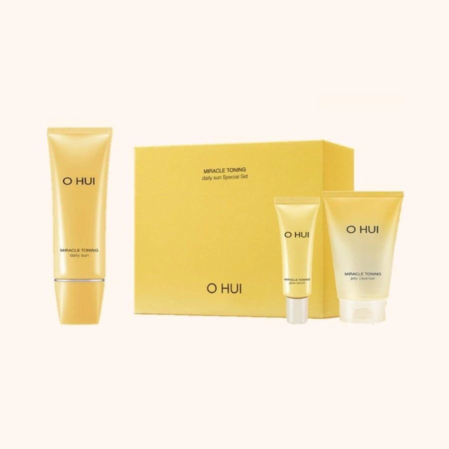 Set Kem Chống Nắng Đa Nắng Ohui Miracle Toning Daily Sun Special Set 