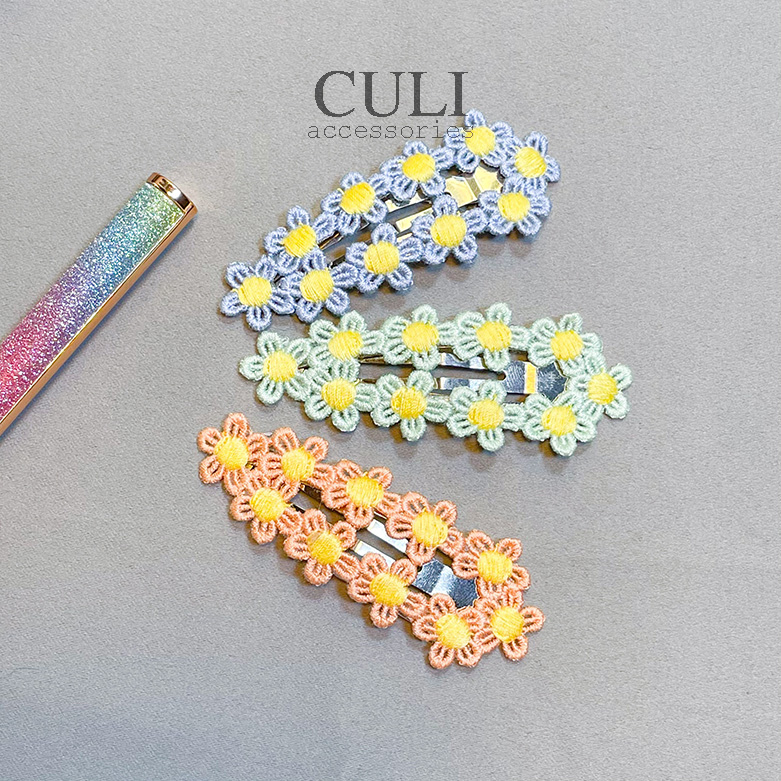 Kẹp tóc nữ họa tiết hoa thêu nhiều màu xinh xắn, dễ thương - Culi accessories