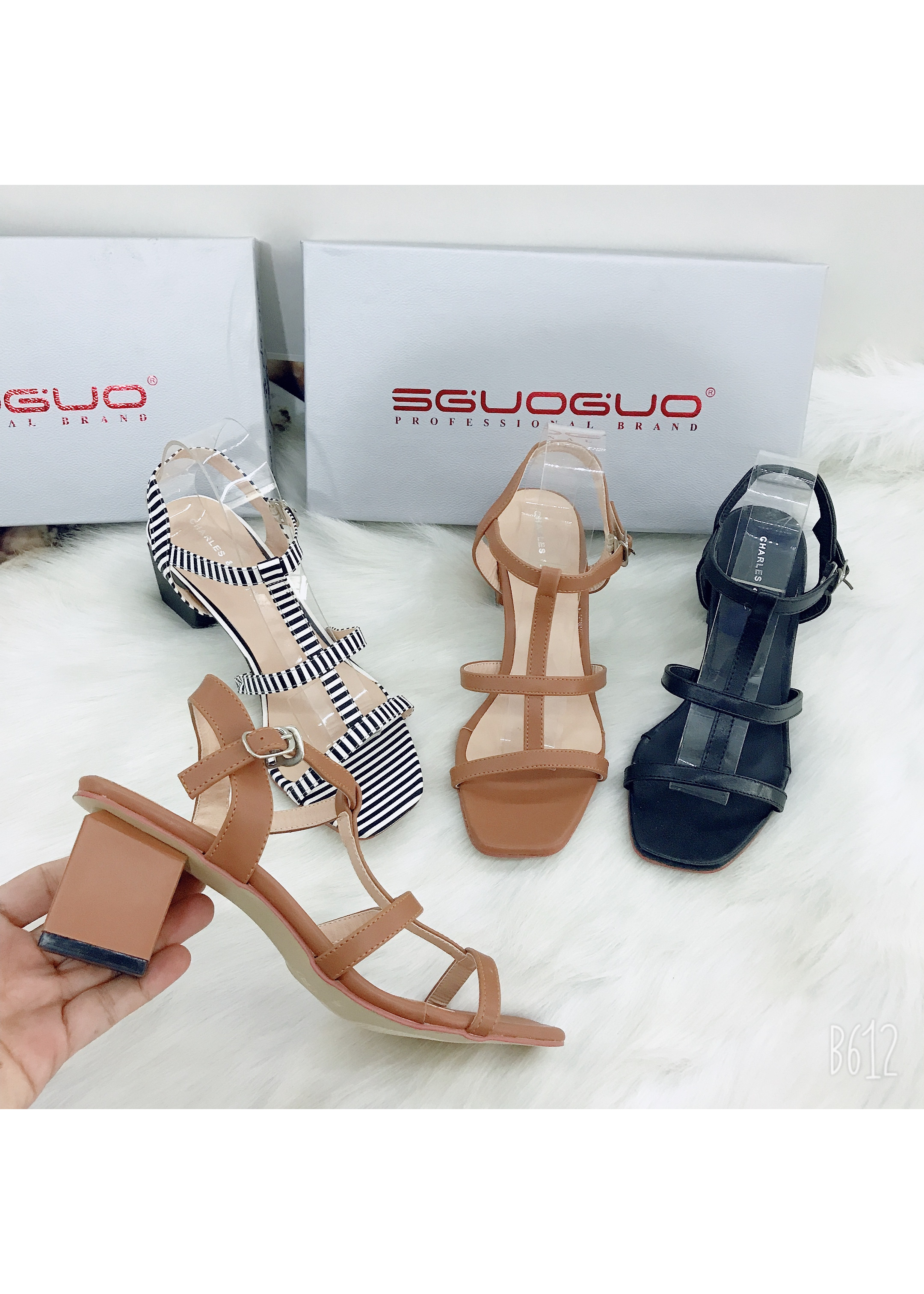 Giày sandal cao gót 5cm, siêu đẹp và mềm