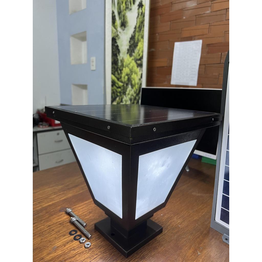 Đèn Trụ cổng 6W năng lượng mặt trời, tự động điều khiển sáng tối, Kích thước: 350*350*375mm. Đèn LED sân vườn. Hàng mới