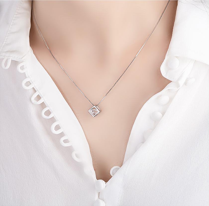 Bộ trang sức lập phương đính đá bạc Panmila