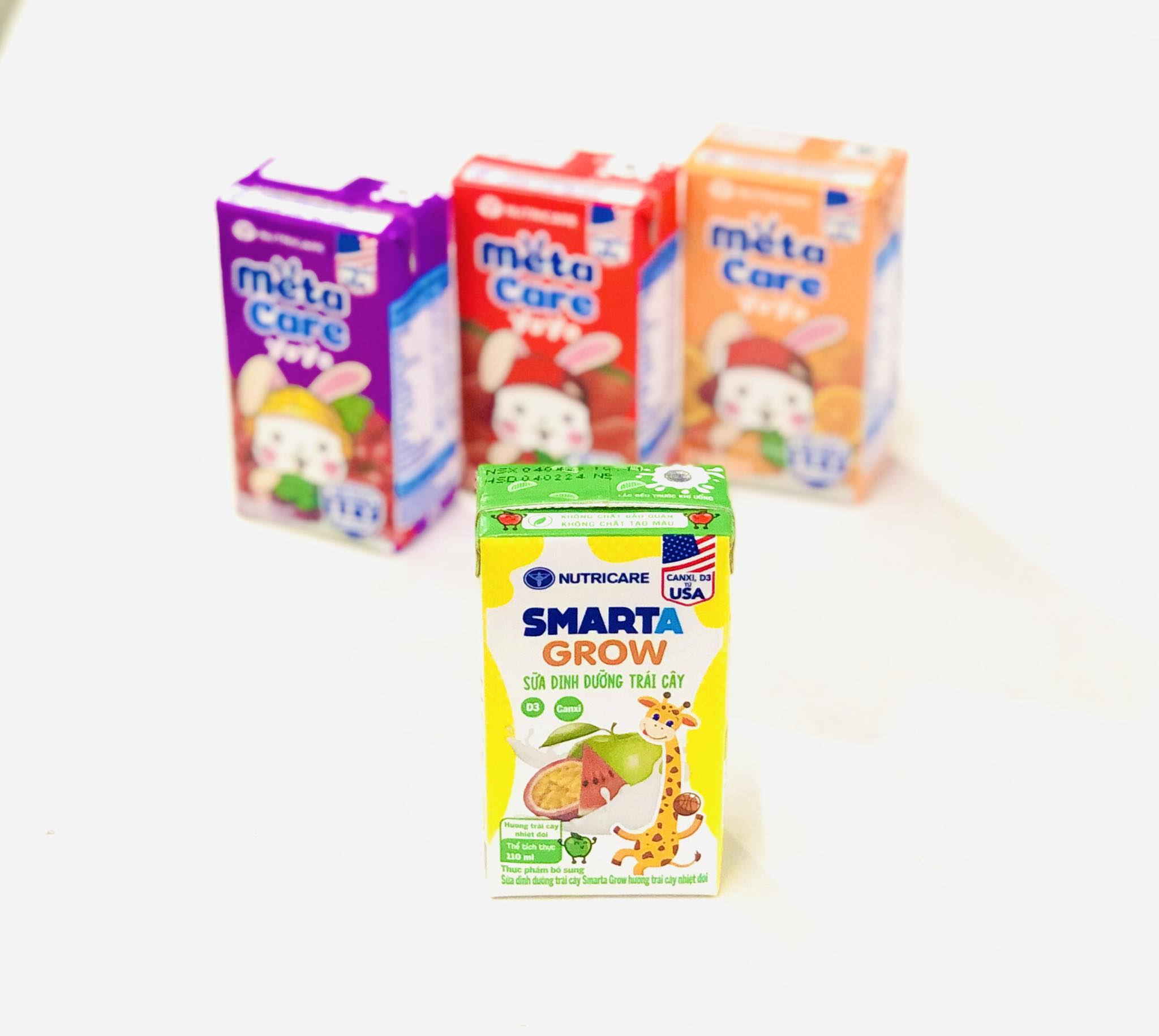 Thùng sữa dinh dưỡng trái cây SmartA Grow 110ml (48 hộp x 110ml)