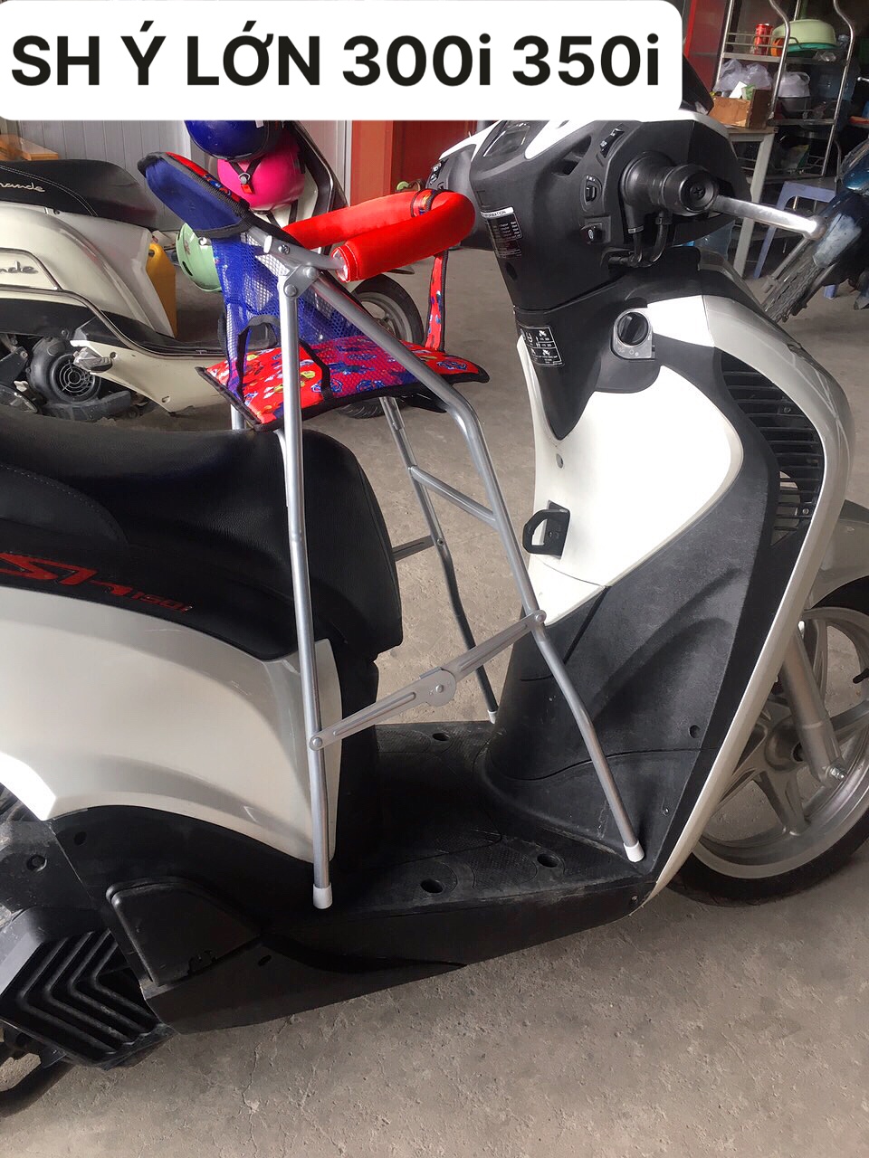 Ghế ngồi xe SH Ý 300i - 350i có dây đai an toàn cho bé , GHẾ GA XẾP SẮT SƠN TĨNH ĐIỆN CÓ DÂY ĐAI