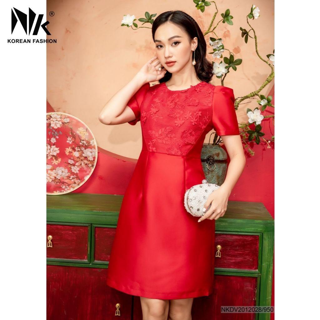 Váy Thiết Kế Nữ Dáng Chữ A NK FASHION Cổ Tròn Tay Bồng Phối Ren, Vải Gấm Cao Cấp NKDV2012028