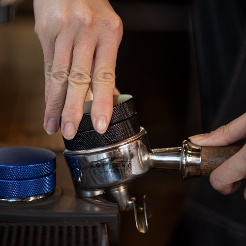 Dụng cụ Tamper nén cà phê thông minh