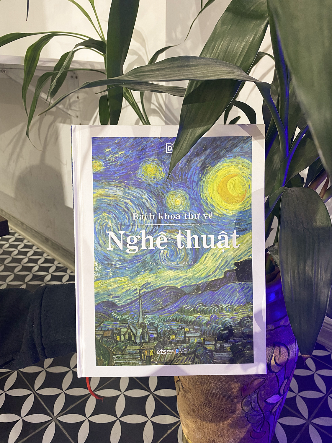 Trạm Đọc Official | Sách Bách Khoa Thư Về Nghệ Thuật