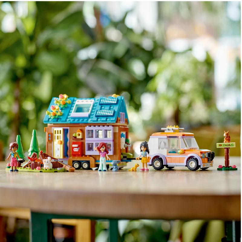 Đồ Chơi Lắp Ráp LEGO Friends Nhà Nhỏ Di Động 41735