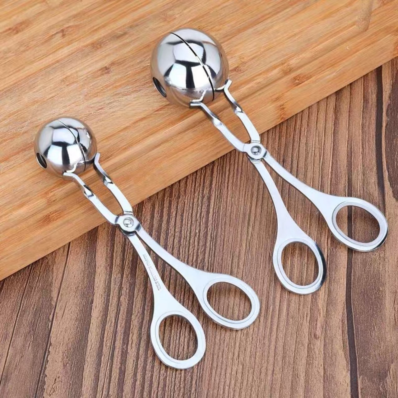 DỤNG CỤ NẶN THỊT, CÁ VIÊN INOX 304 TẶNG KÈM MIENGS LÓT NỒI RỬA BÁT SILICOL TIỆN LỢI