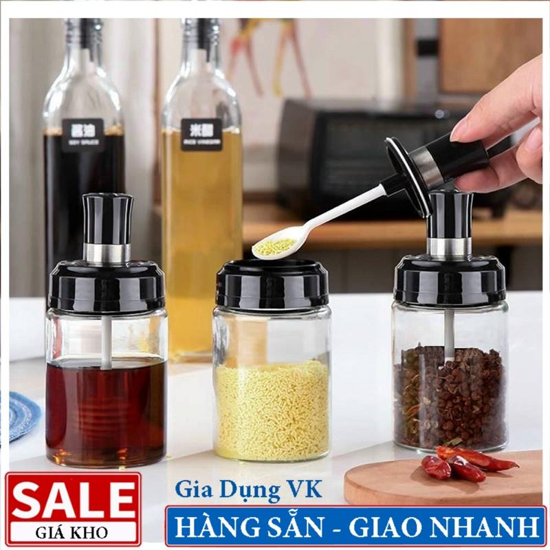 Hũ Đựng Gia Vị Thuỷ Tinh Kèm Muỗng 250ml