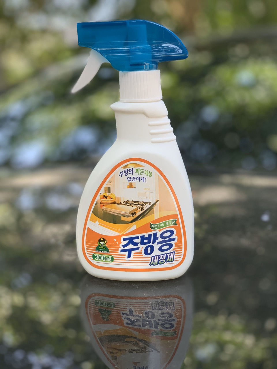 Hình ảnh Chai xịt tẩy vệ sinh nhà bếp Sandokkaebi Hàn Quốc 300ml