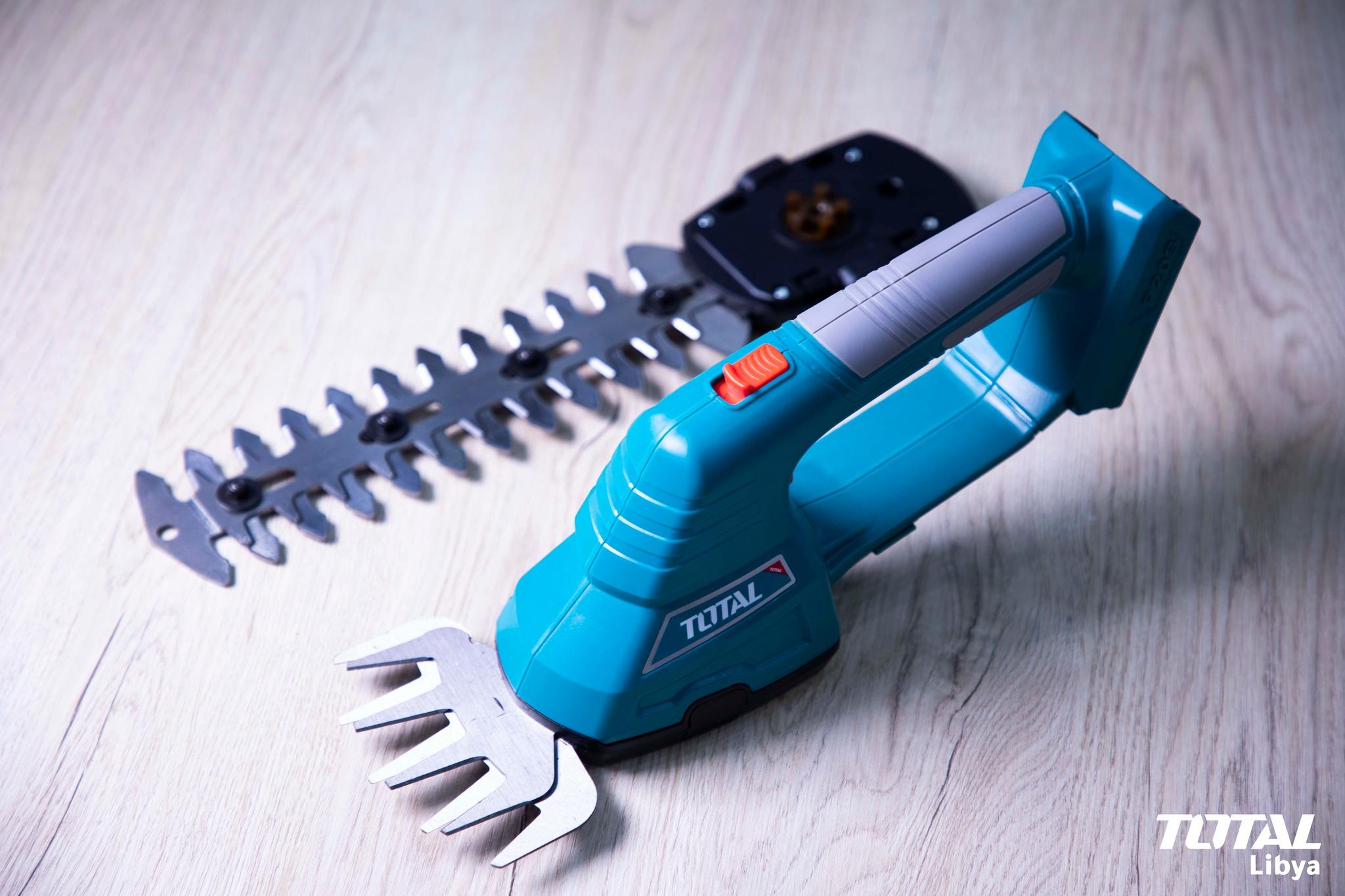 MÁY CẮT HÀNG RÀO DÙNG PIN 20V TOTAL TSTLI2001 - HÀNG CHÍNH HÃNG