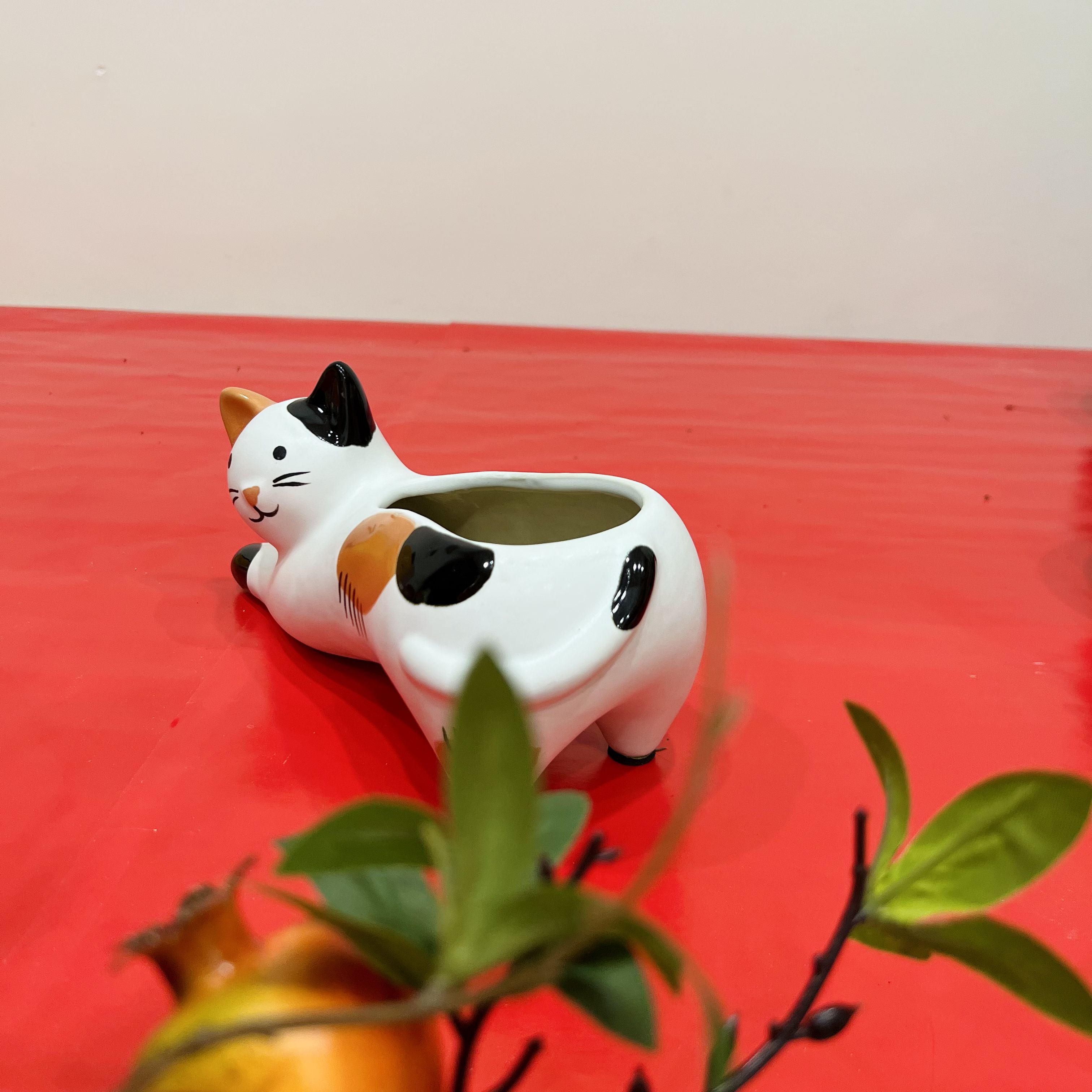 Chậu gốm trồng sen đá URSPACE đựng bánh kẹo hình mèo lười trang trí decor