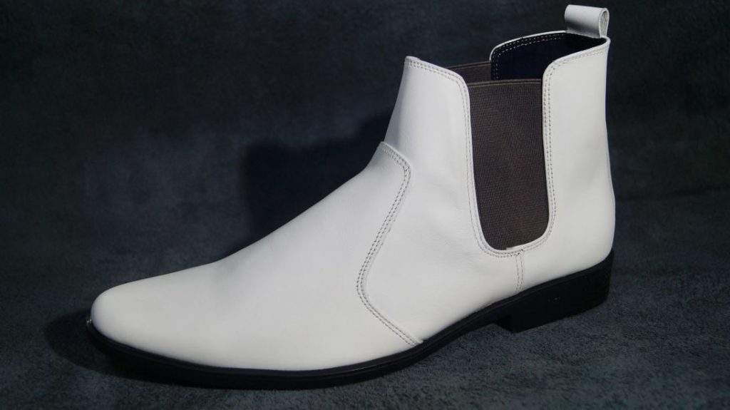 Giày boot nam màu trắng da bò thật. Mã số: B151