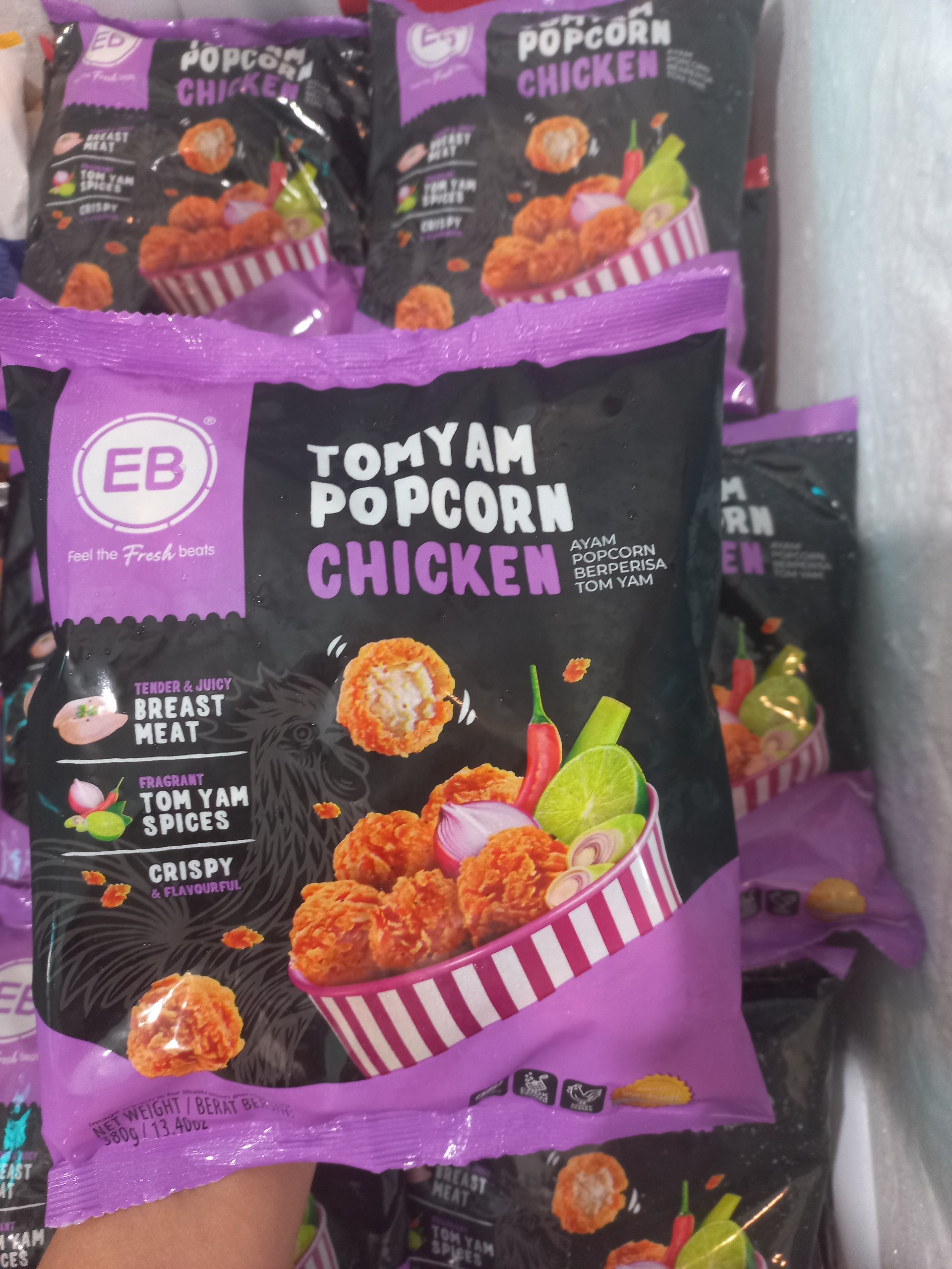 GÀ POPCORN VỊ TOMYUM 380G EB MALAYSIA
