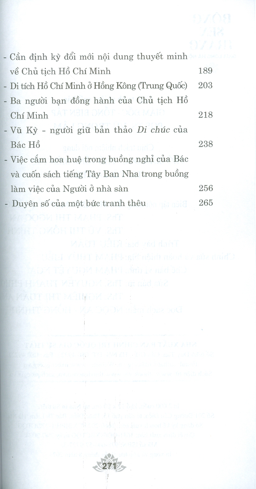 Bông Sen Trắng Giữa Lòng Hà Nội (Sách về Chủ tịch Hồ Chí Minh)