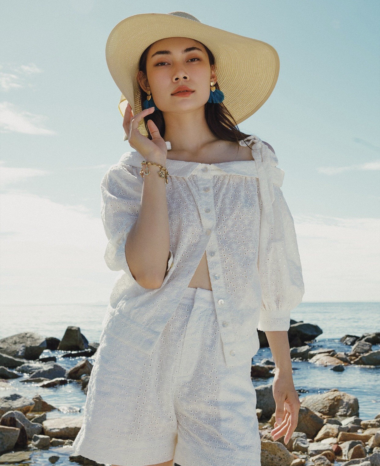 Quần Shorts Thêu Hạ Vũ PAN074 thời trang thiết kế Hity