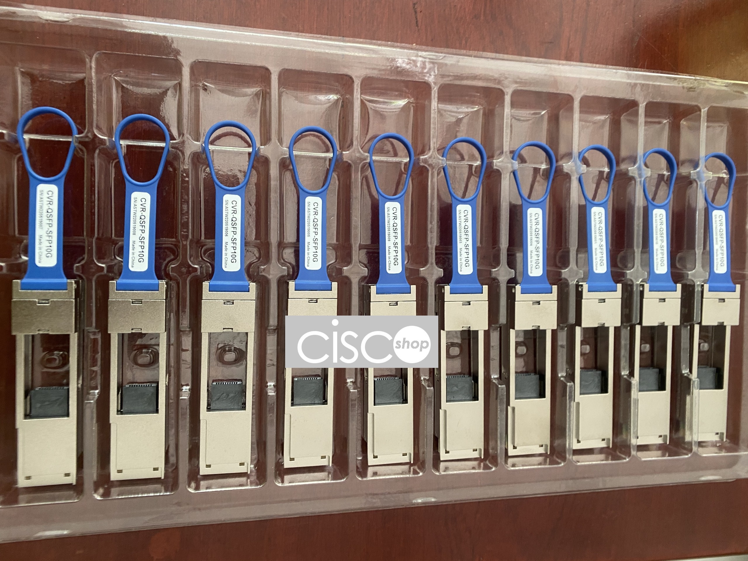 CVR-QSFP-SFP10G Converter quang QSFP 40G to SFP+ 10G Adapter Module hàng nhập khẩu