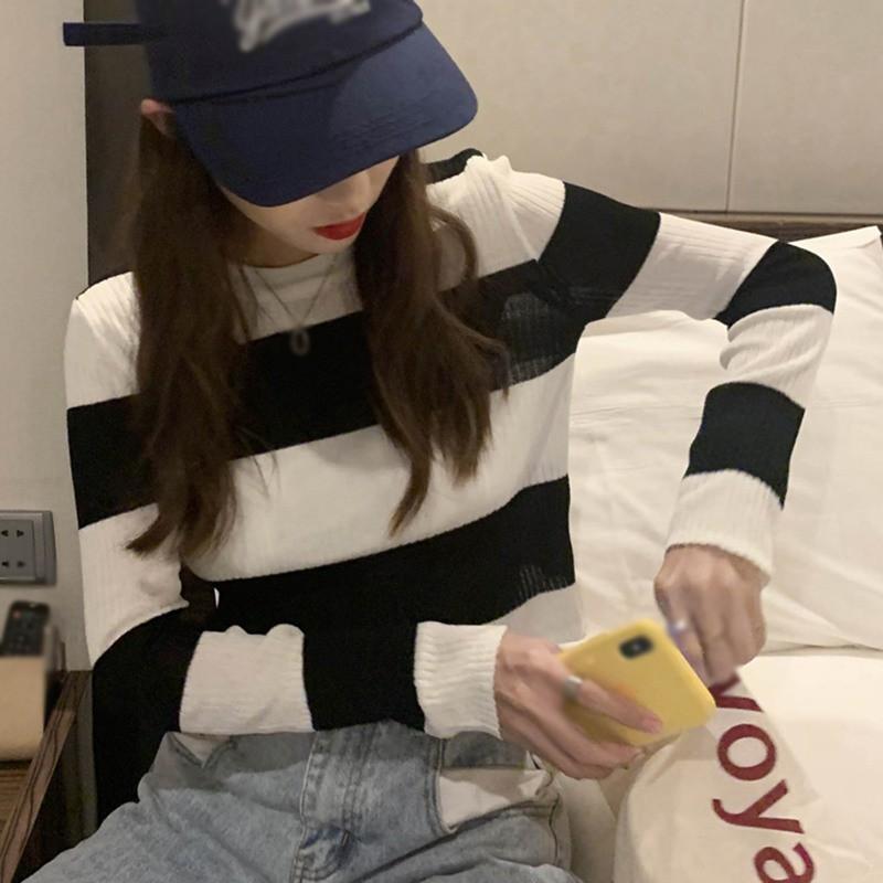 Áo len rộng họa tiết sọc tay dài chống nắng thời trang nữ