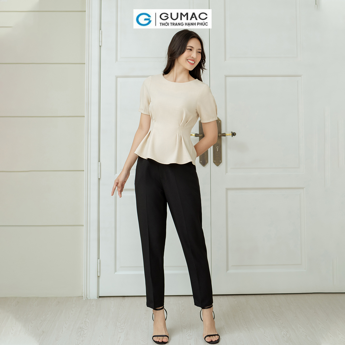 Áo kiểu chiết ly eo GUMAC AD08039