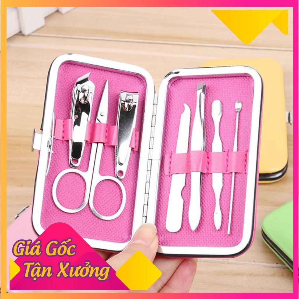 Bộ bấm móng tay kéo cắt lông mũi 7 món