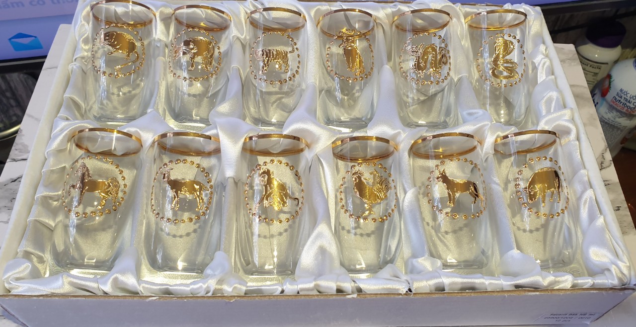 12 Ly shot 12 con giáp pha lê mạ vàng 045 ml