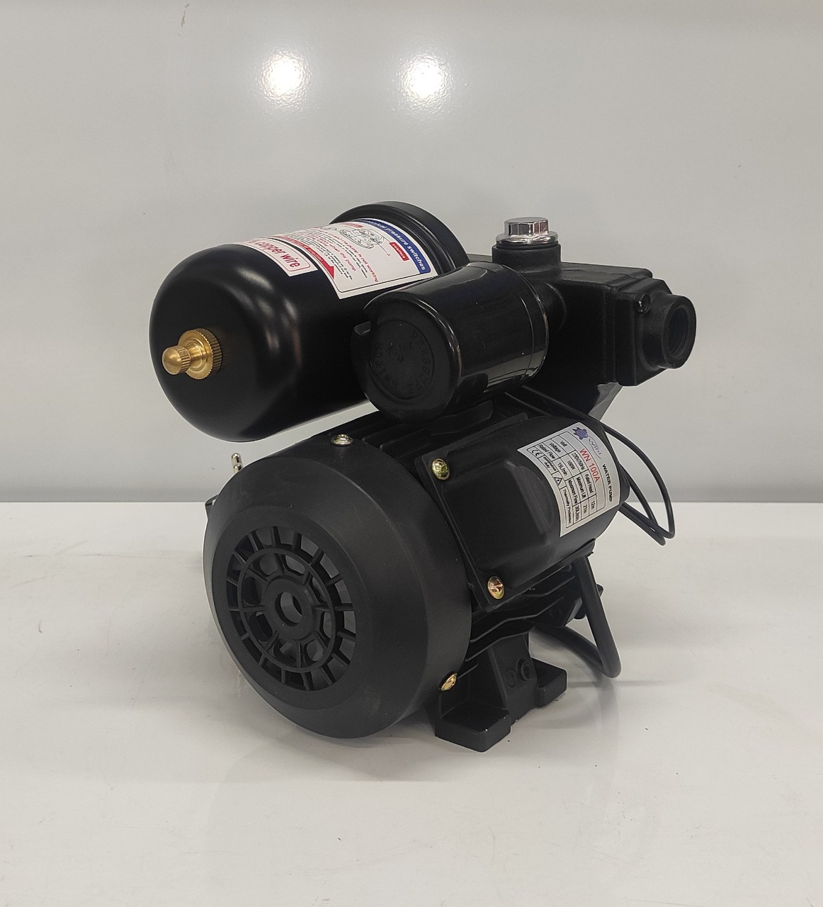 Máy bơm Tăng áp wini 100w