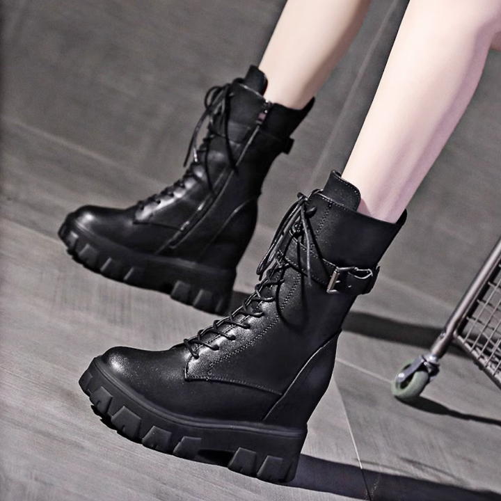 Boots Nữ Đế Xuồng 9cm cổ lửng PB590-4161