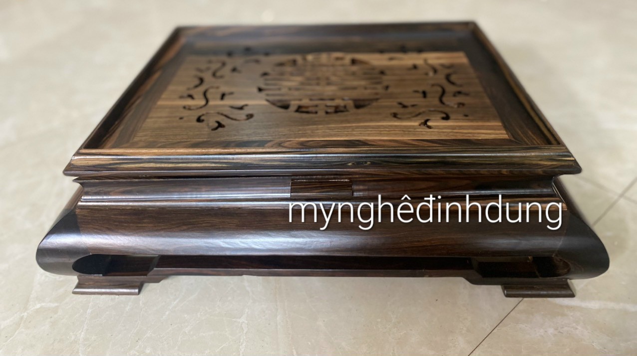 Khay  để bộ ấm chén trà  trang trí bàn uống nước bằng gỗ mun hoa kt 47x37x15cm
