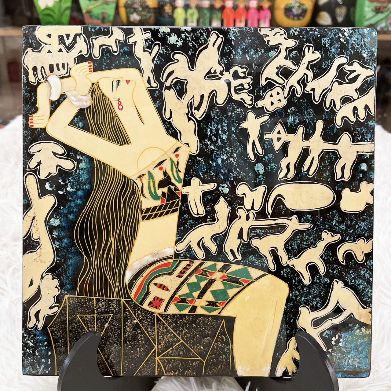 Tranh Cách Điệu Cô Gái Sơn Mài Cao Cấp Thanh Bình Lê