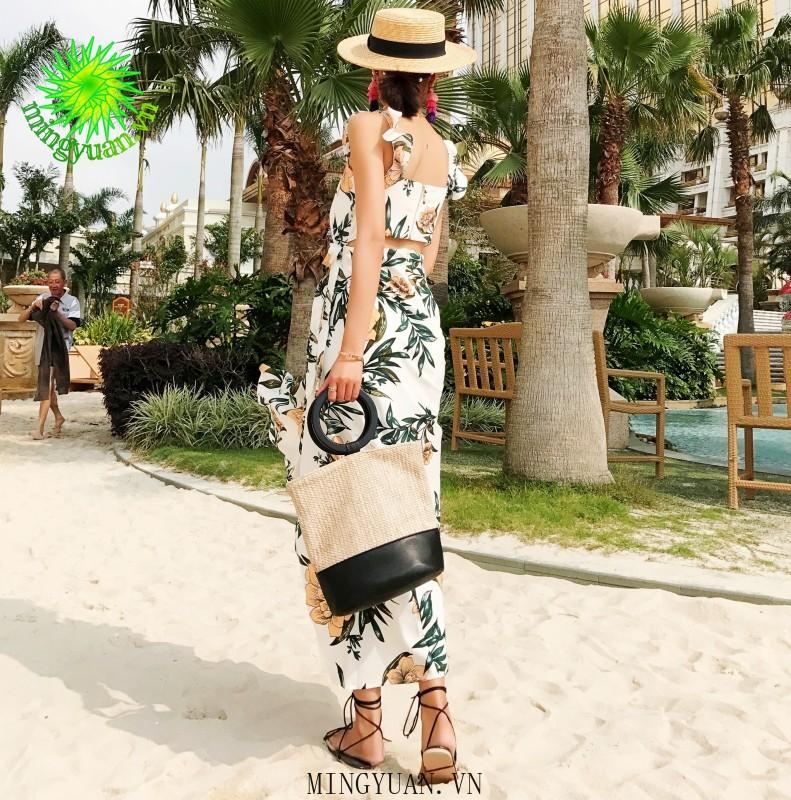 Đầm Hoa Hai Dây Hở Lưng Đi Biển Cho Nữ