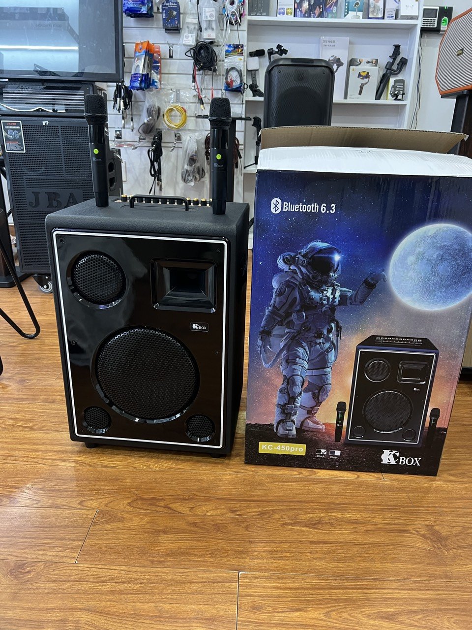 Loa Xách Tay Di Động Kcbox KC450Pro Loa 3 Đường Tiếng Bass Trung Treble Cao Cấp Chỉnh ECHO, REVERB, BASS BOOST, BT 12TH hàng chính hãng