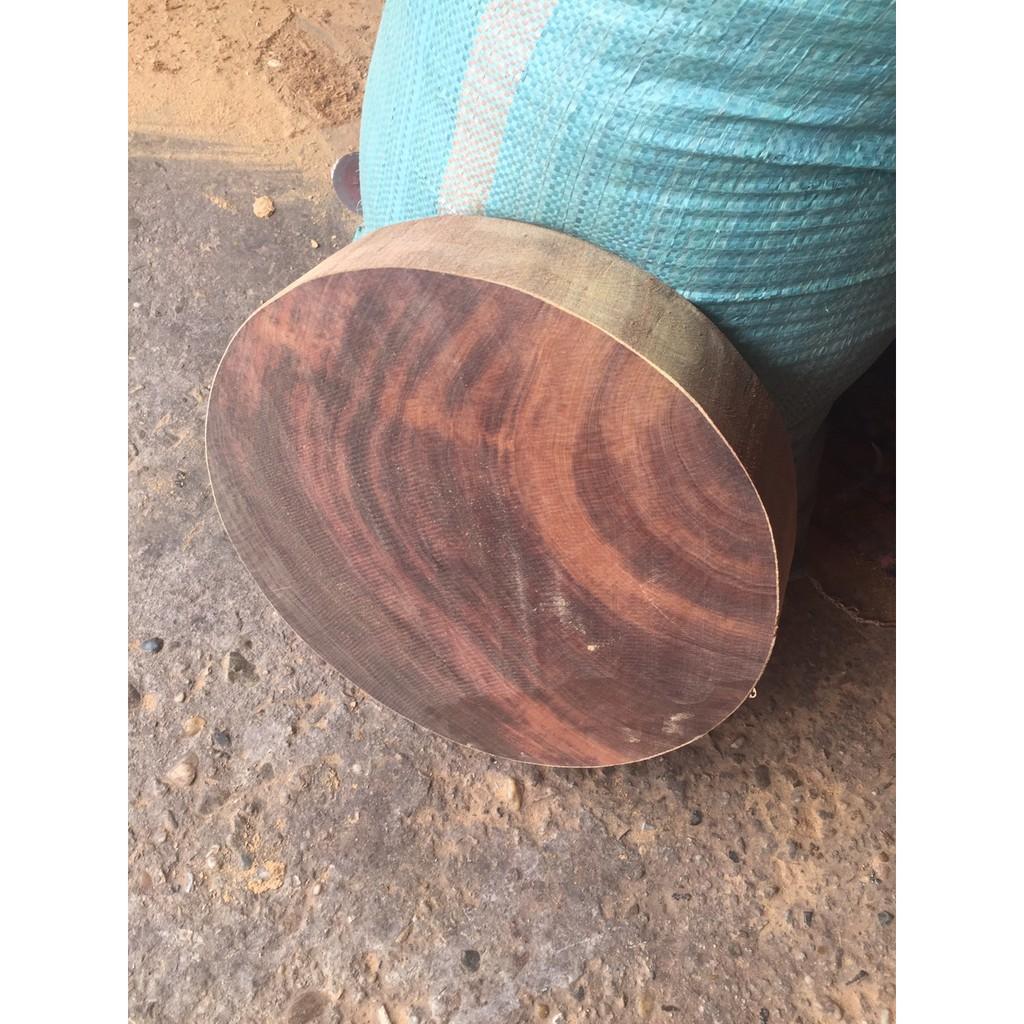 Thớt gỗ nghiến bắc đường kính 30cm