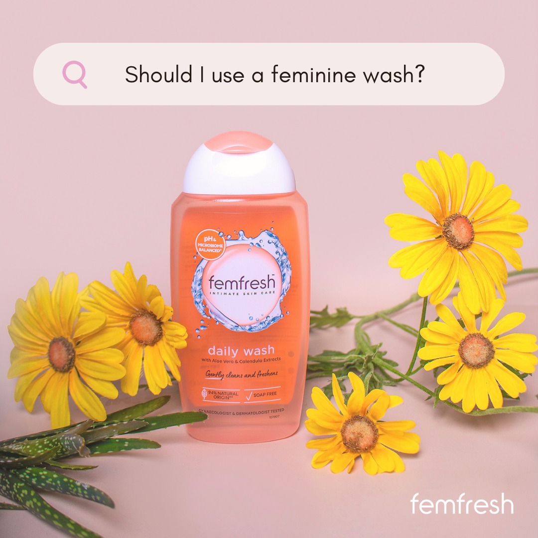 Dung dịch vệ sinh Anh Femfresh pure &amp; fresh wash giúp làm sạch sẽ, thơm mát, ngăn ngừa viêm, ngứa, nấm phụ khoa - QuaTangMe Extaste