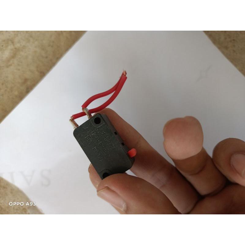 Rơ le tự ngắt 12v