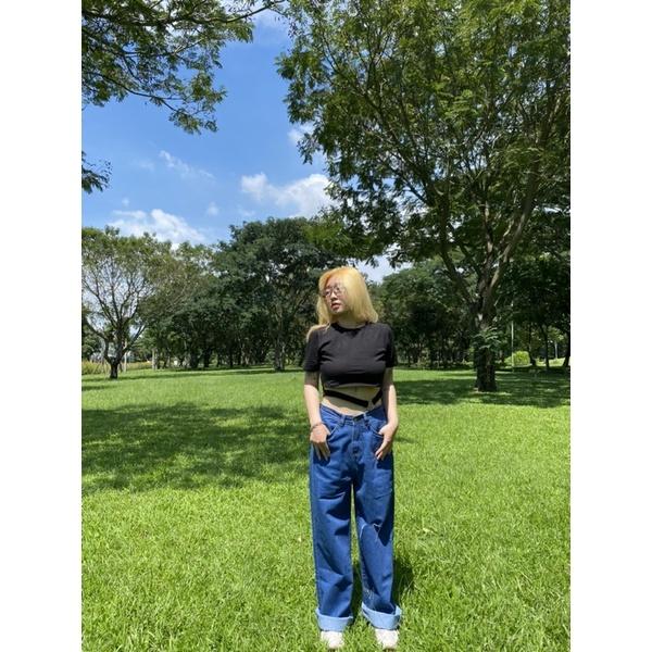 Áo croptop khoen