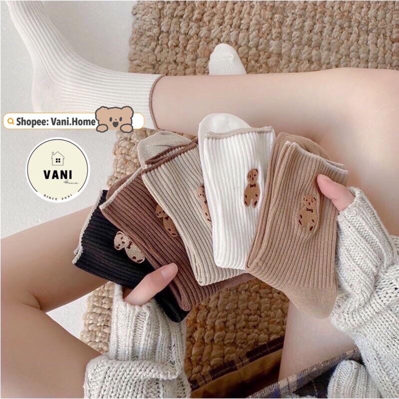 Set 5 đôi tất cổ cao tone NÂU - Combo vớ nữ cổ cao hoạ tiết hình gấu nâu vải co giãn thời trang phong cách Hàn Quốc.