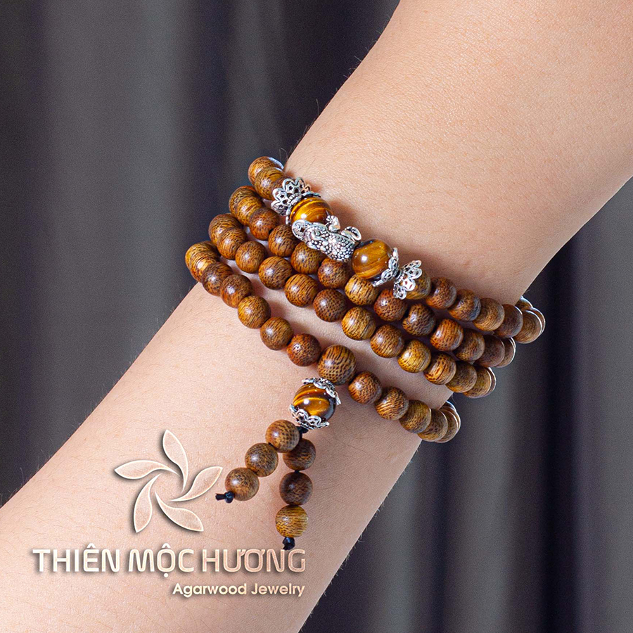 Vòng tay trầm hương tự nhiên 108 hạt Kim Thiềm Đài Cát mix Charm Bạc 925 cao cấp - Giàu sang, thịnh vượng - Trầm Tốc Lào - Thiên Mộc Hương