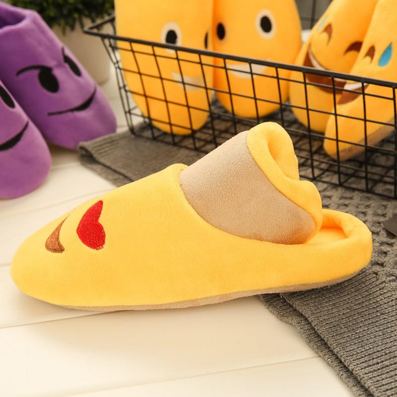 Dép mang trong nhà mặt cảm xúc êm chân cho chị em unisex