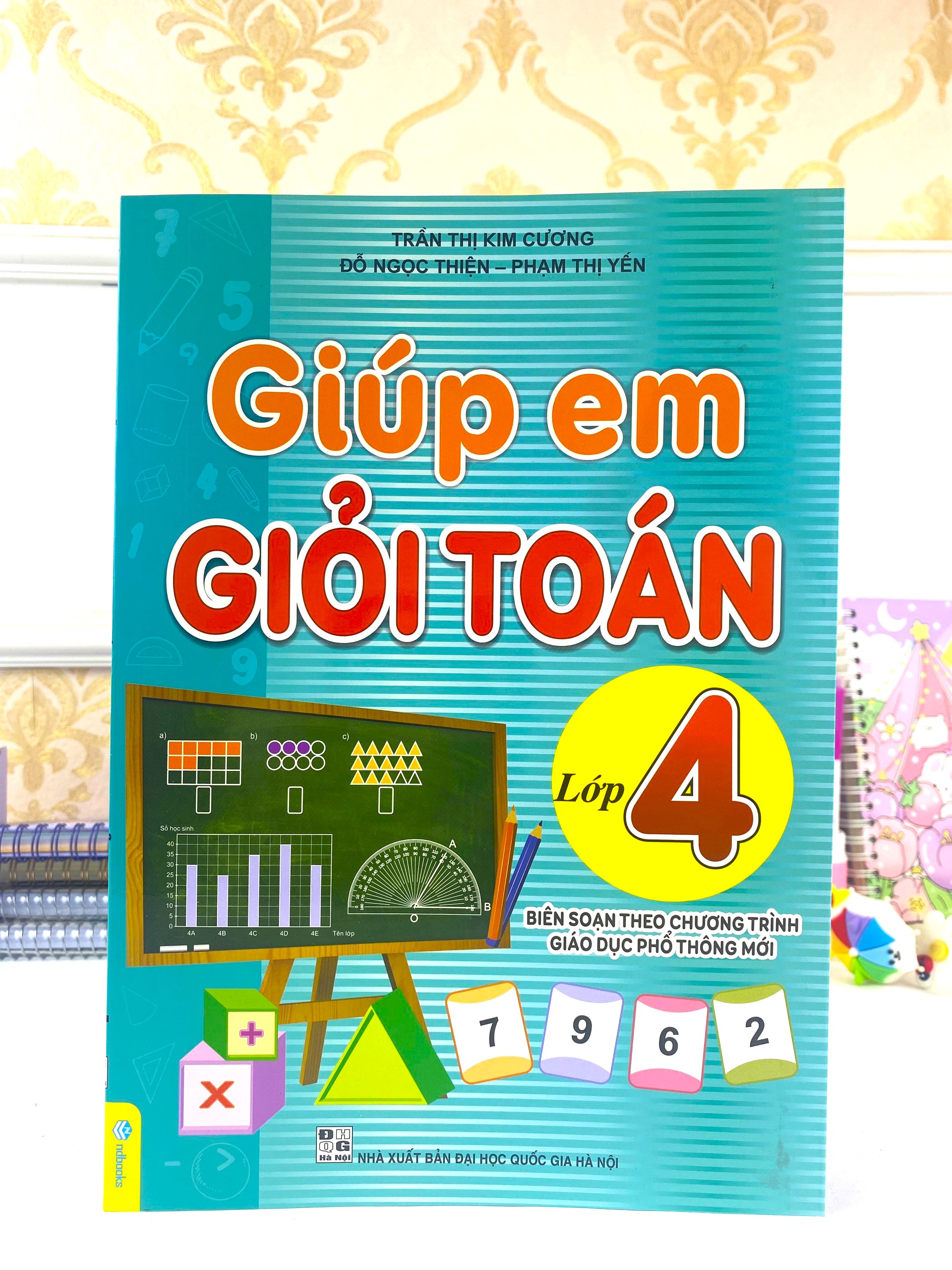 Sách - Giúp Em Giỏi Toán Lớp 4 - Biên soạn theo chương trình GDPT mới - ndbooks