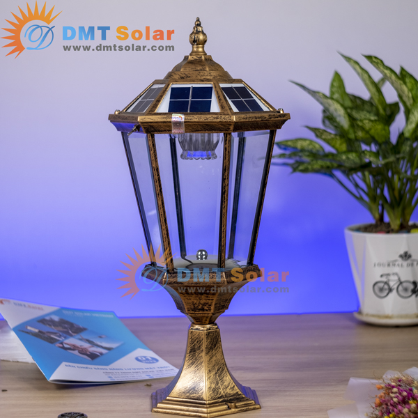 Đèn trụ cổng thuỷ tinh năng lượng mặt trời DMT-TC05