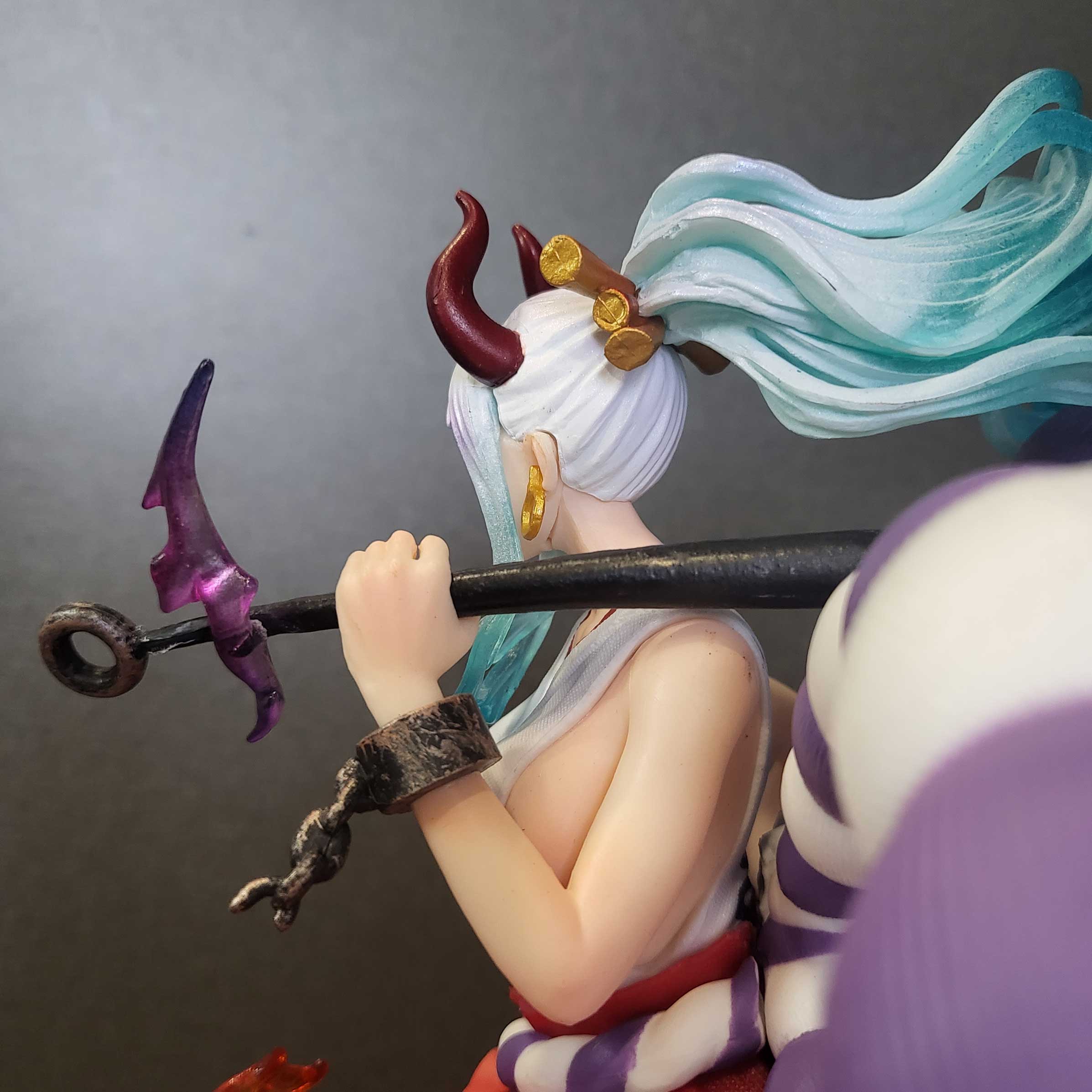 Mô hình Ace và Yamato chiến đấu 31 cm - One Piece
