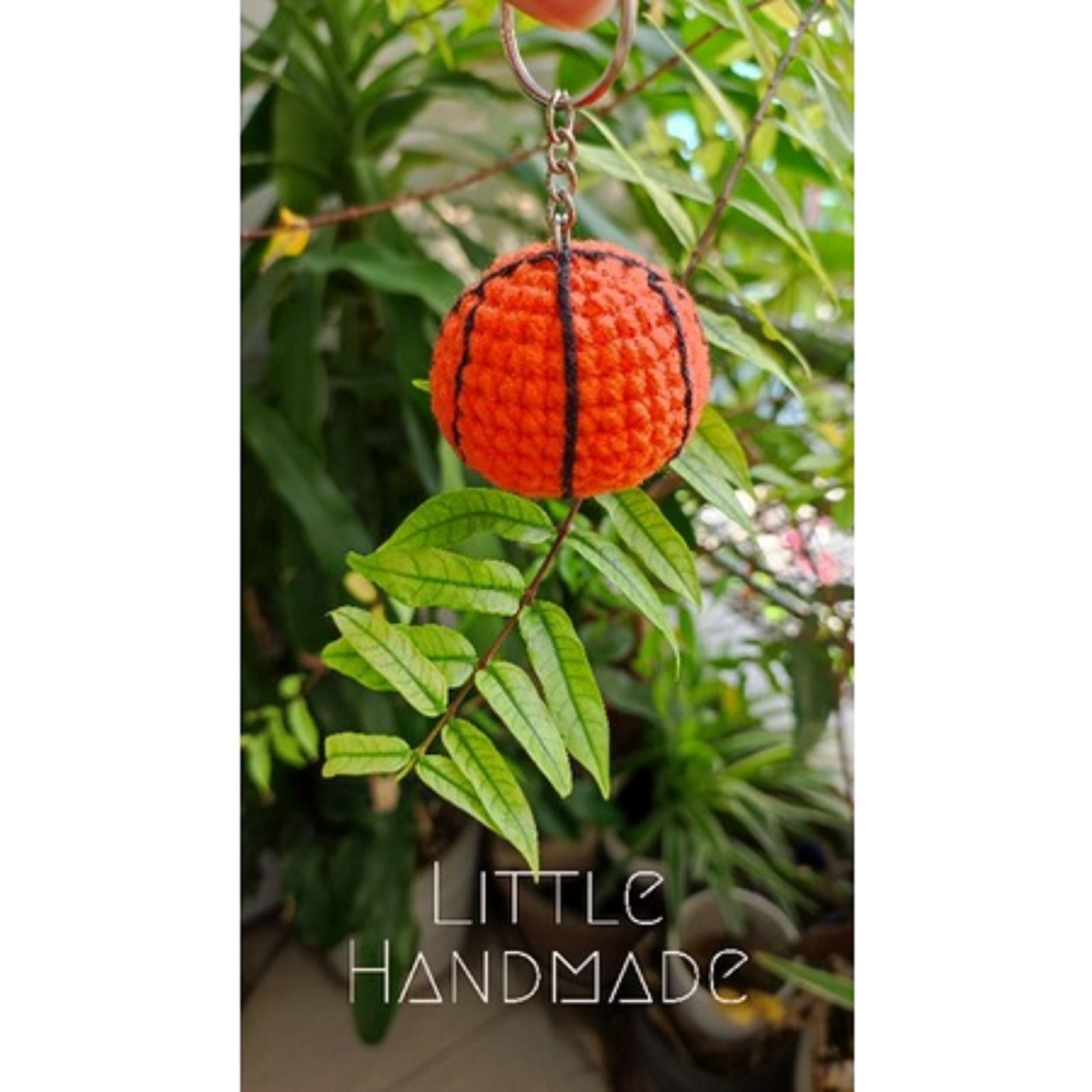 Móc khoá bóng rổ bằng len handmade