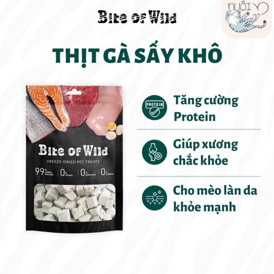 Thức ăn cho mèo Bite Of Wild Cỏ Mèo, Gan Gà, Trứng Gà, Thịt Tươi Sấy Khô Không Chất Bảo Quản