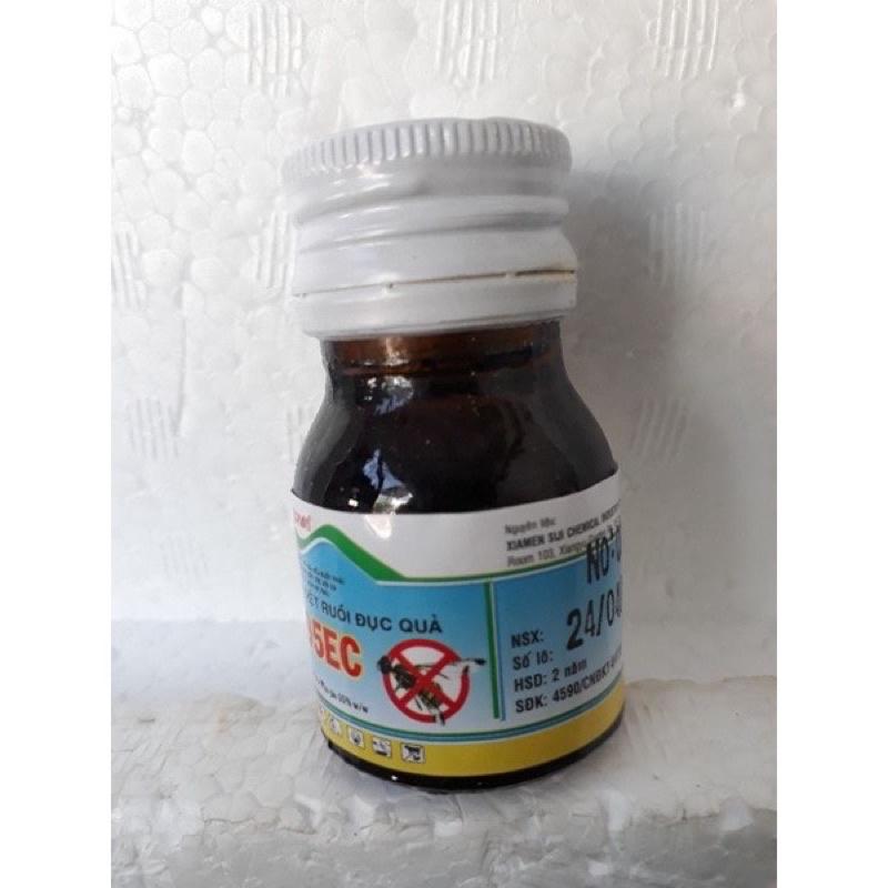 Thuốc dẫn dụ ruồi vàng FLYKIL 95EC